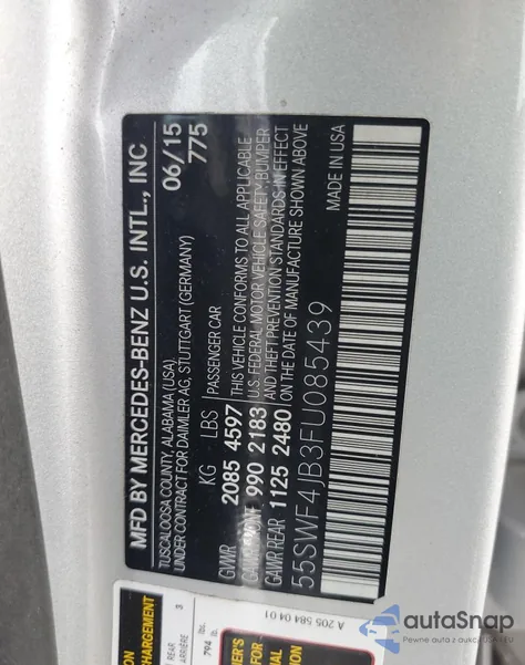 2015 Mercedes-Benz C 300 из США, поврежденный, VIN 55SWF4JB3FU085439